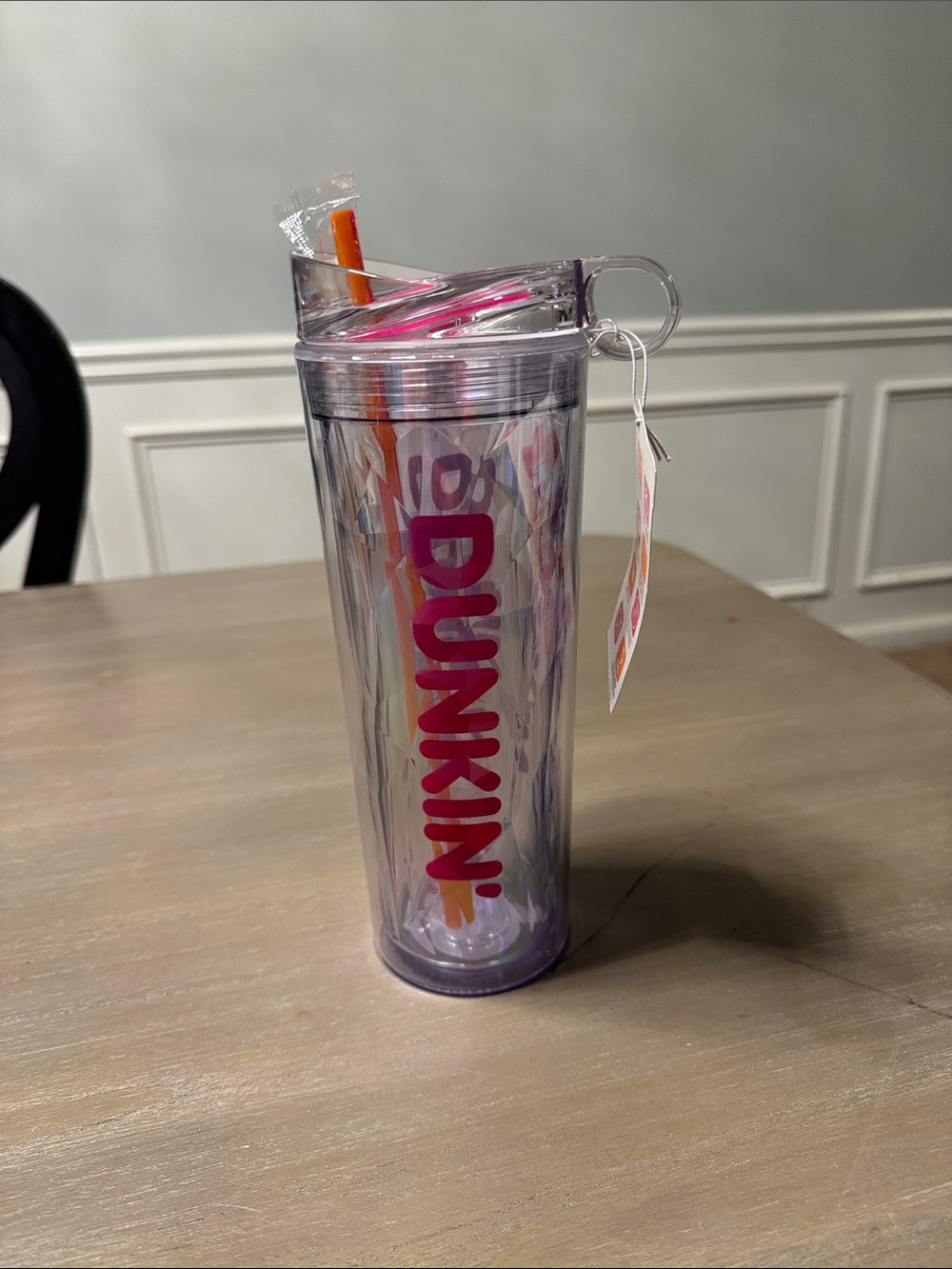 DUNKIN 24 oz Pink Acrylic Travel Tumbler with Straw